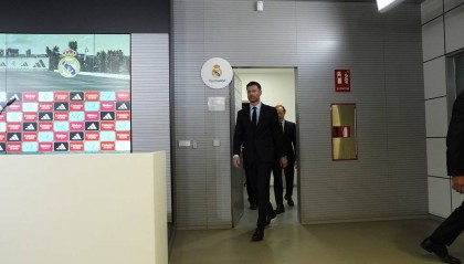 皇马新帅阿隆索首战！姆巴佩领衔三叉戟迎战阿尔希拉尔