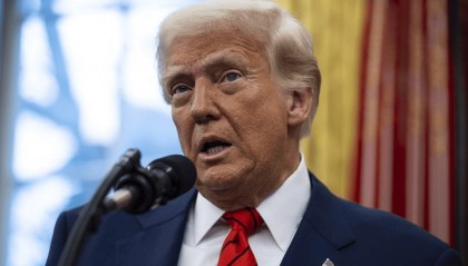 看完九三阅兵，特朗普大受刺激，以三军统帅身份，向全体美军下令