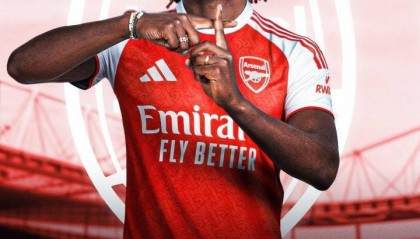 一个下午就截胡热刺！罗马诺hwg：阿森纳6000万镑签埃泽达协议