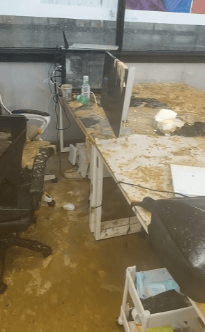 管道破损粪水洒满教室，学生崩溃大哭！中国美术学院：已解决，学生情绪稳定表示理解