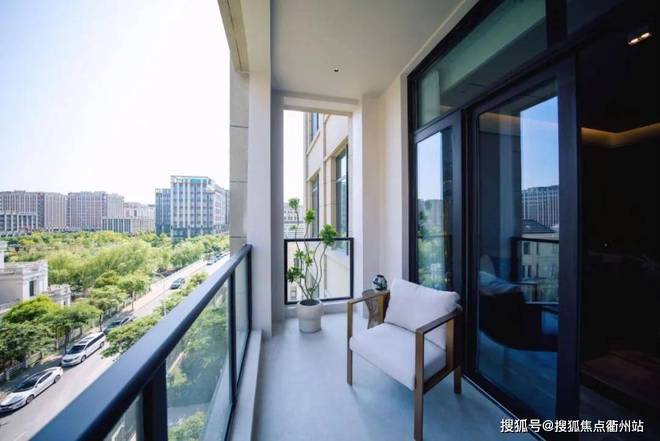 【2025】楼盘动态--上海闵行【前湾峰度天下(一梯一户 通燃气 大平层)】